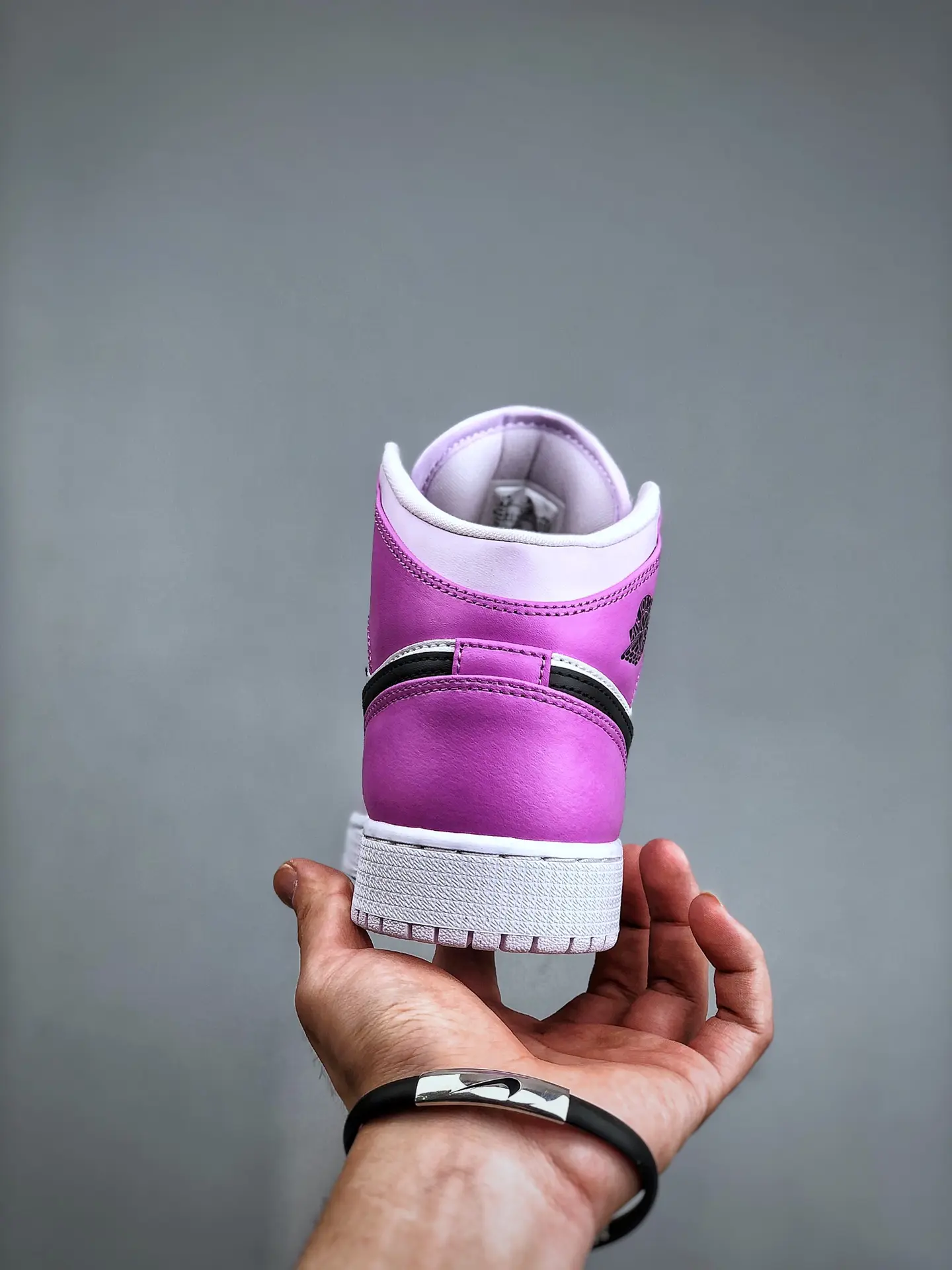 Unveiling the Air Jordan 1 Mid 'Barely Grape' - Kids' Edition (Replica) | YtaYta