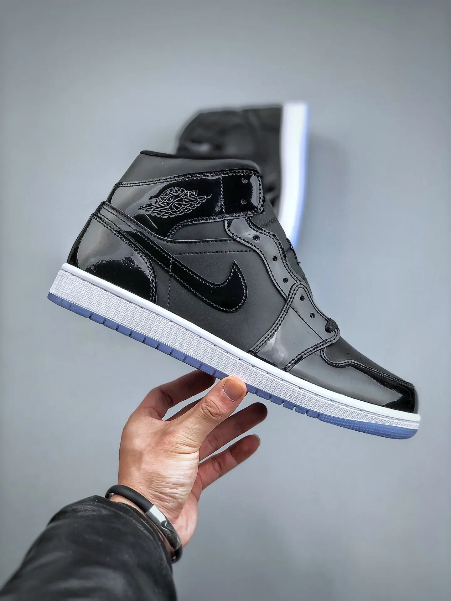 Unveiling the Replica Air Jordan 1 Mid SE 'Space Jam' Black Sneakers | YtaYta