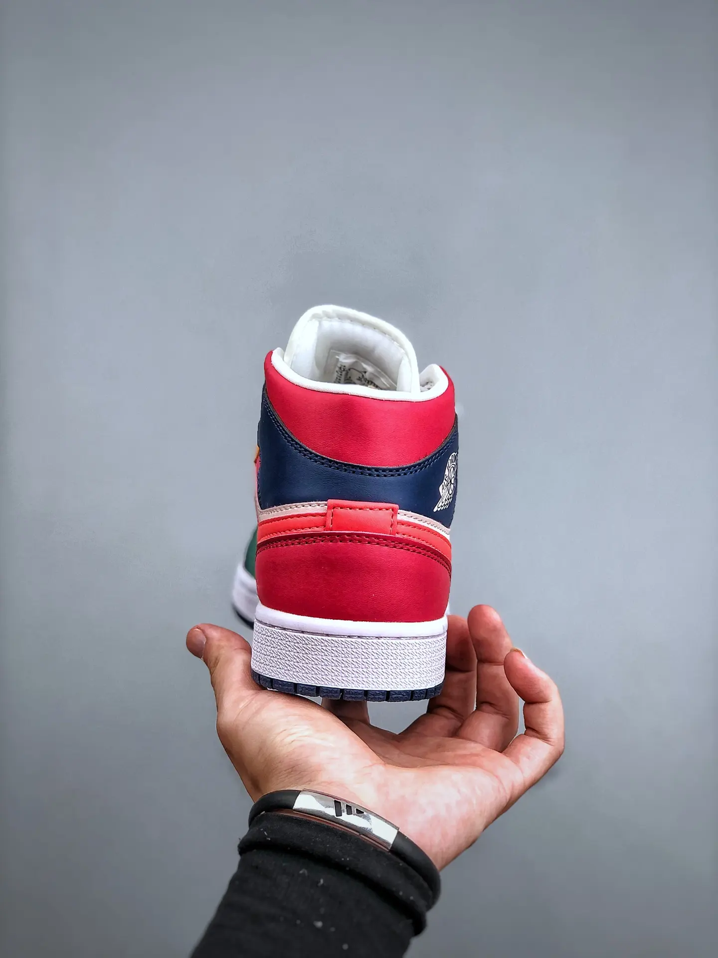 Replica Air Jordan 1 Mid SE French Blue Magic Ember – A Comprehensive Review | YtaYta