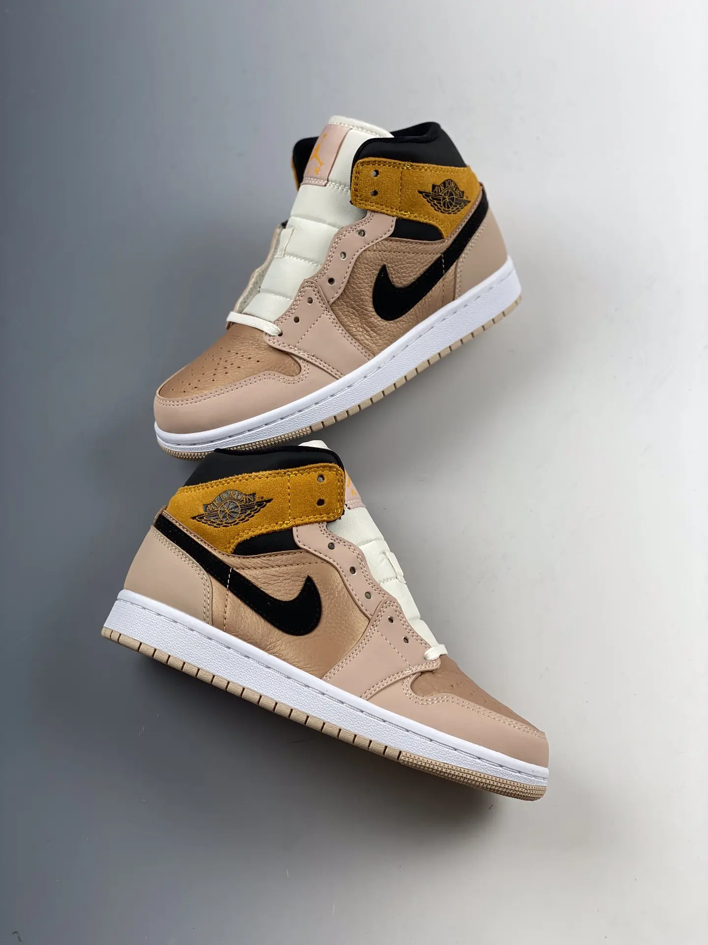 Air Jordan 1 Mid SE Particle Beige Replica: A Detailed Review | YtaYta