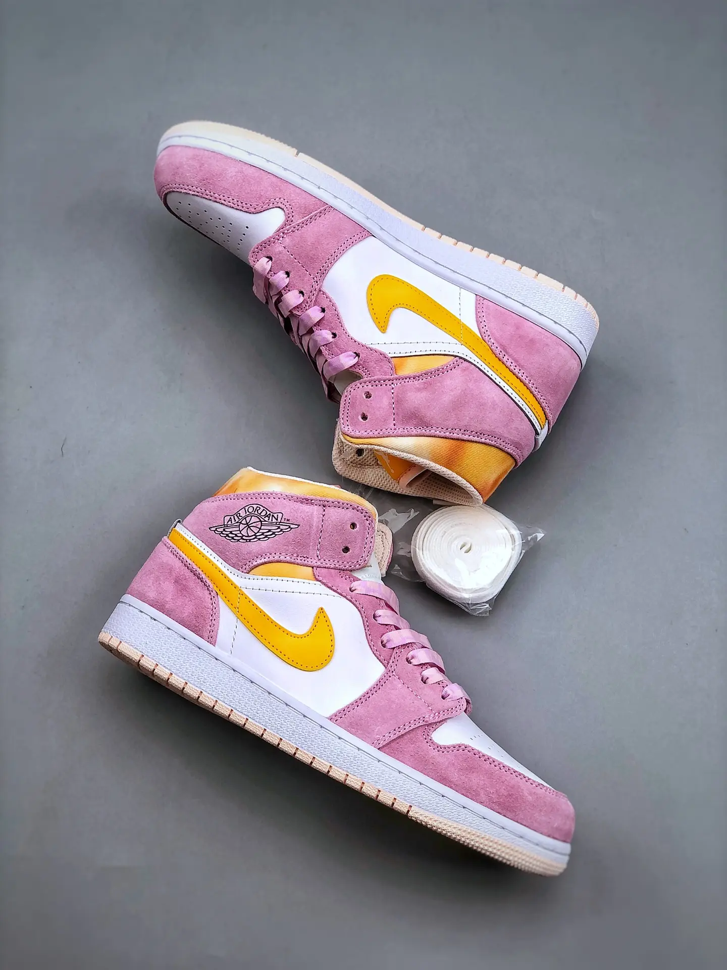 Replica Air Jordan 1 Mid SE Arctic Pink (GS) Review | YtaYta