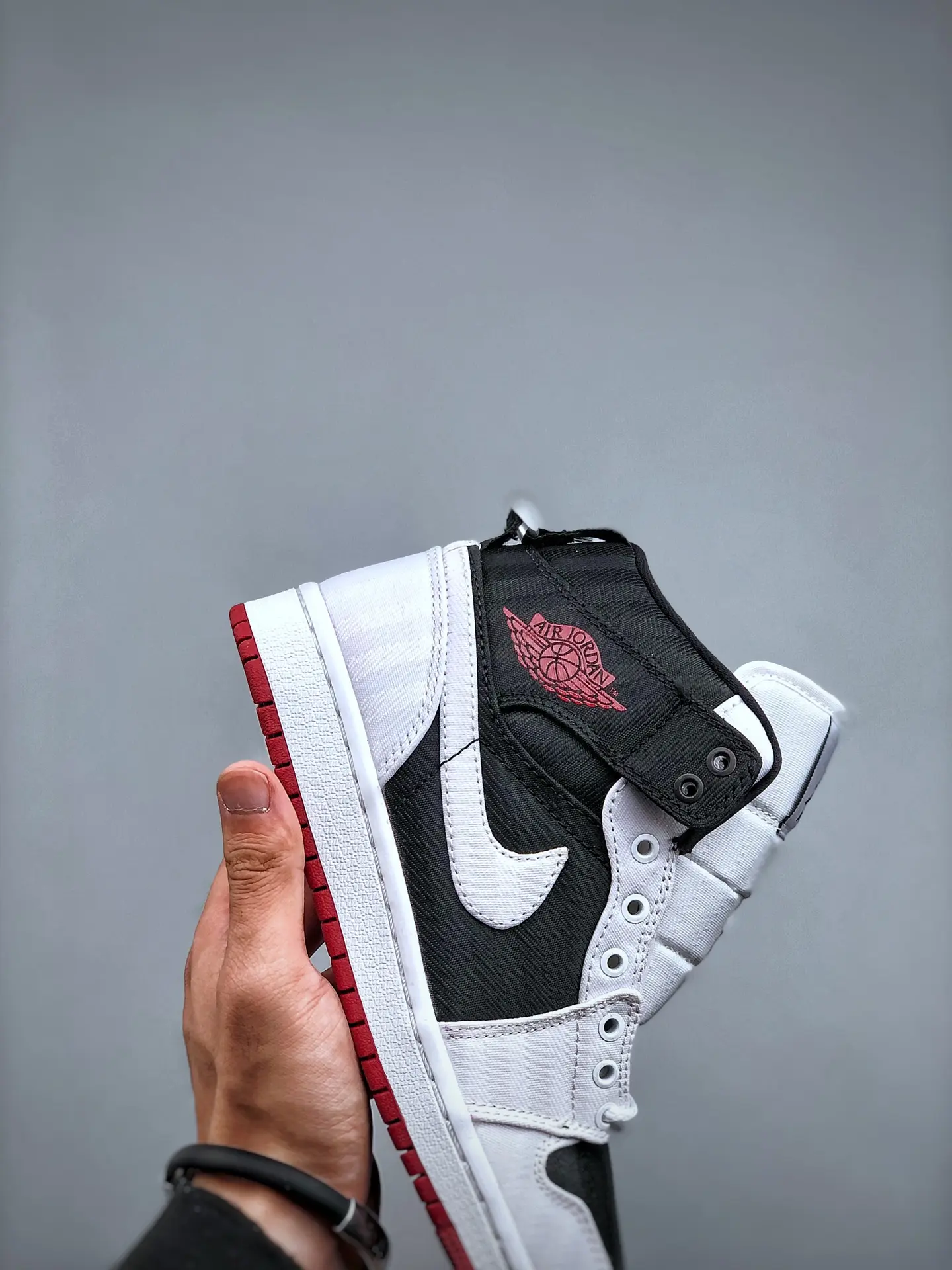 Unveiling the Replica Air Jordan 1 Mid SE Utility 'White Black Gym Red' | YtaYta