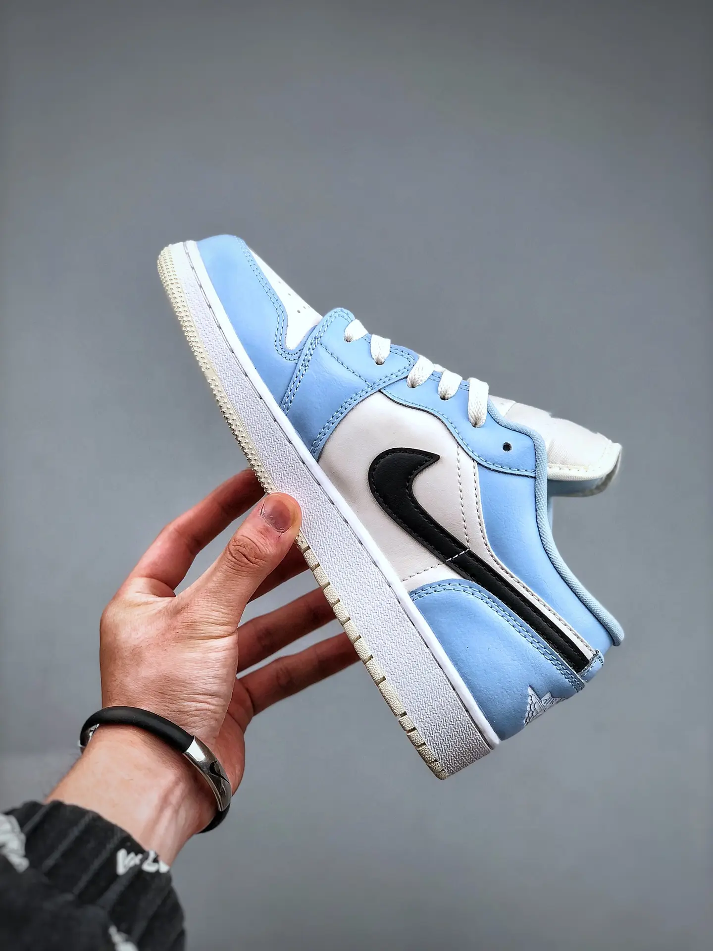 Authenticity and Style: The Ice Blue Nike Air Jordan 1 Low for Women | YtaYta