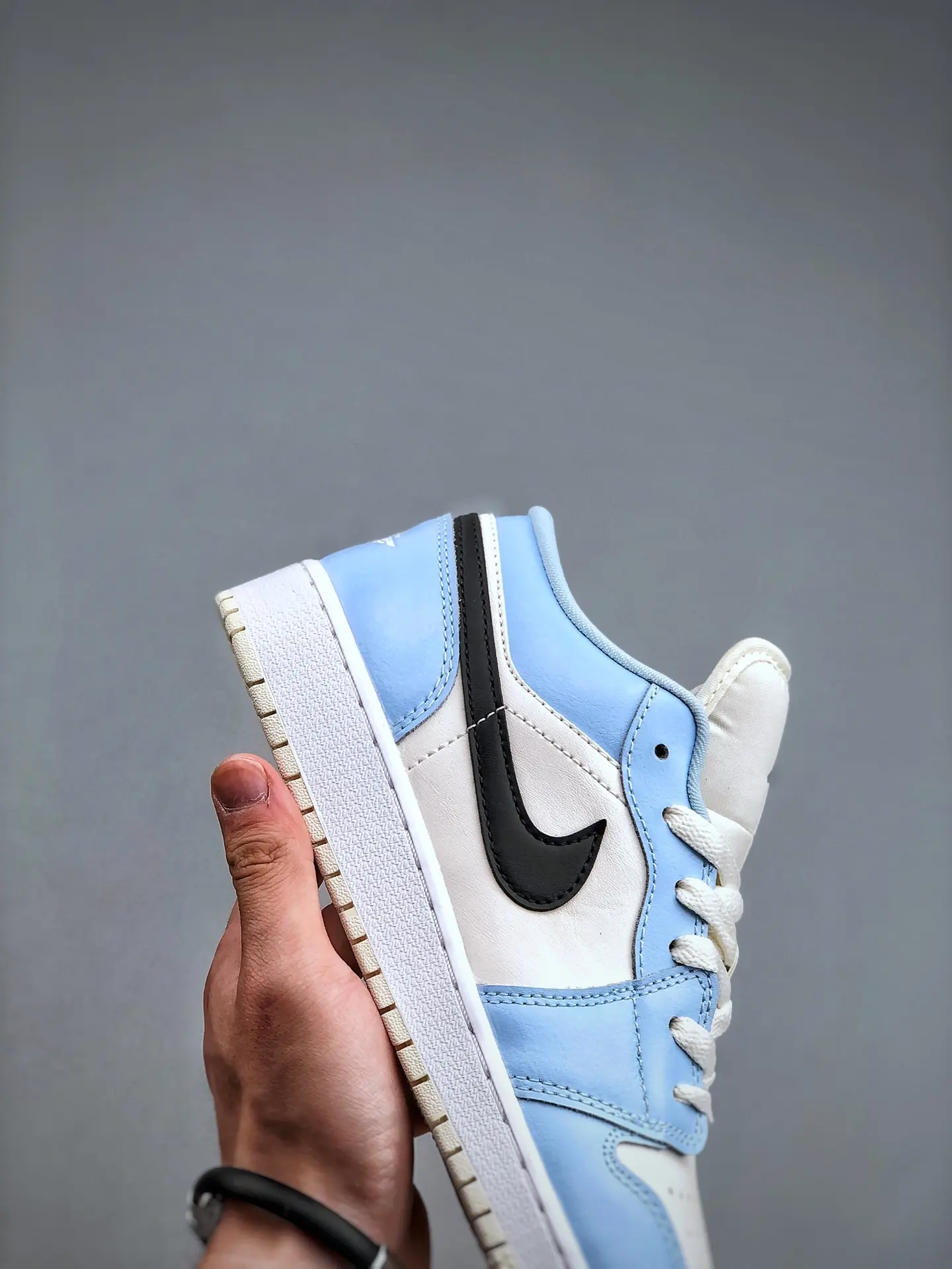 Authenticity and Style: The Ice Blue Nike Air Jordan 1 Low for Women | YtaYta