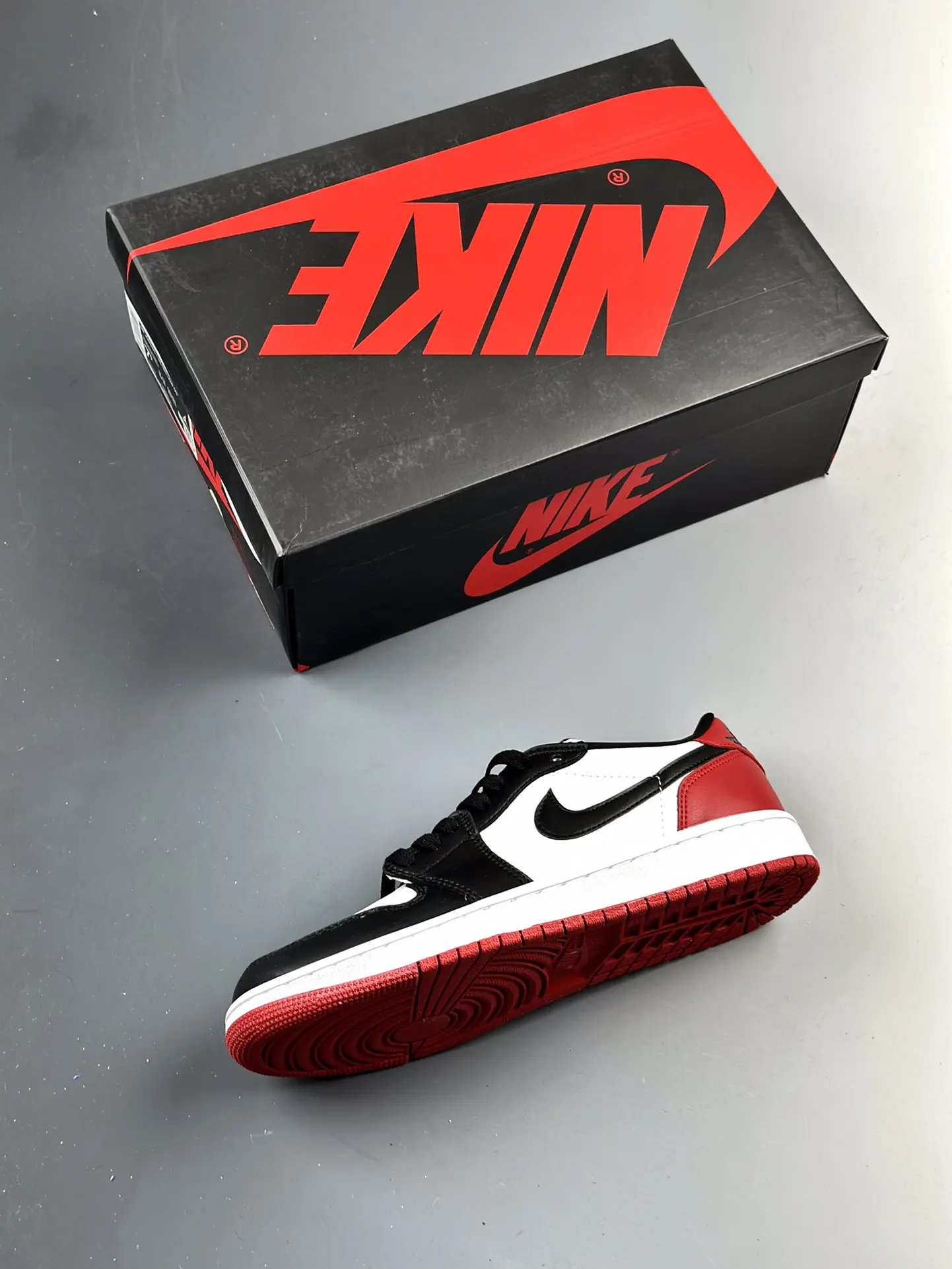 Air Jordan 1 Low OG 'Black Toe' Replica: Style, Quality, and Value | YtaYta