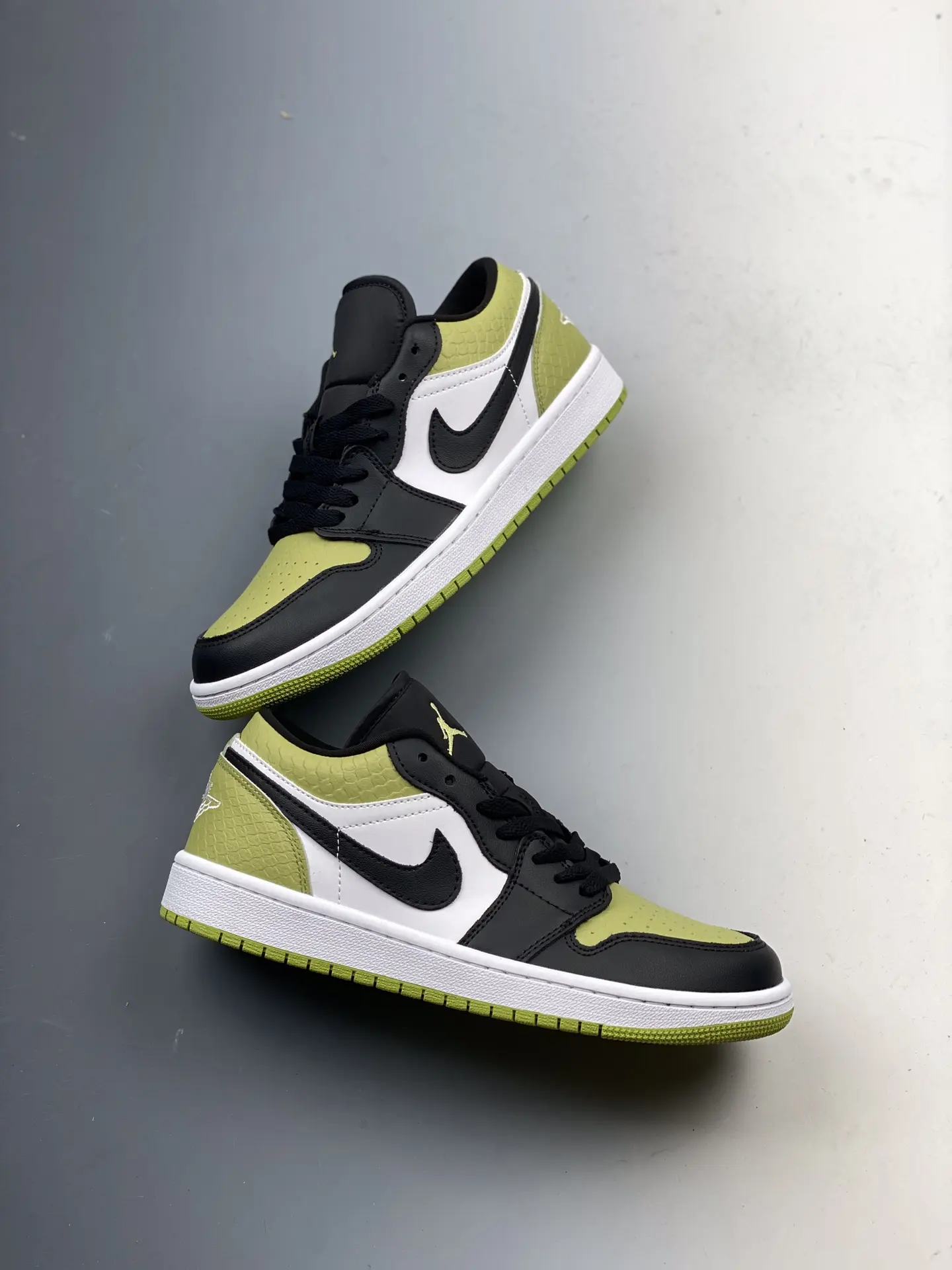 Air Jordan 1 Low SE Vivid Green Snakeskin - The Best Replica | YtaYta