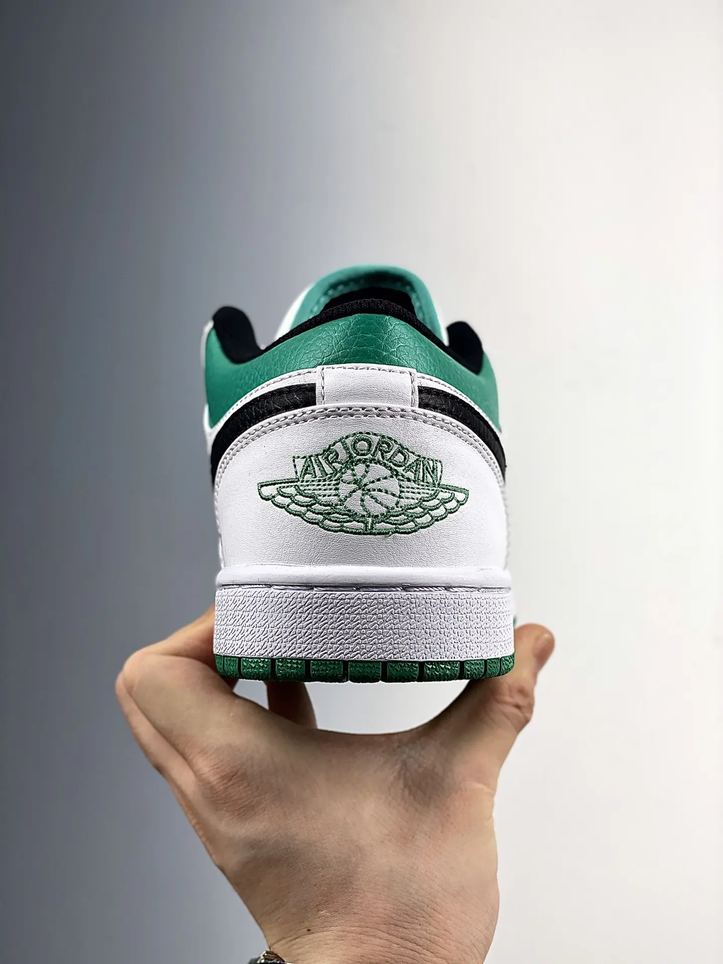 The Replica Air Jordan 1 Low White Lucky Green Review | YtaYta