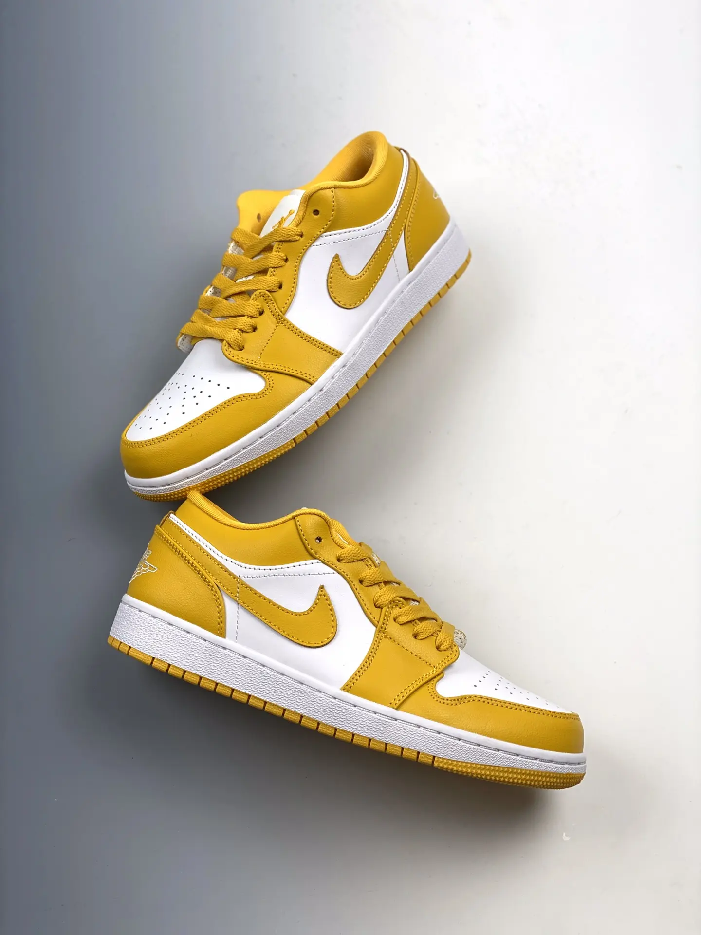 Air Jordan 1 Low 'Pollen': A Comprehensive Look at Replica Sneakers | YtaYta