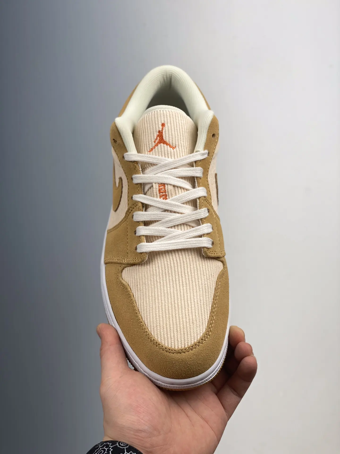 Air Jordan 1 Low SE Women's Shoes Twine Orange Quartz Corduroy - A Comprehensive Review | YtaYta