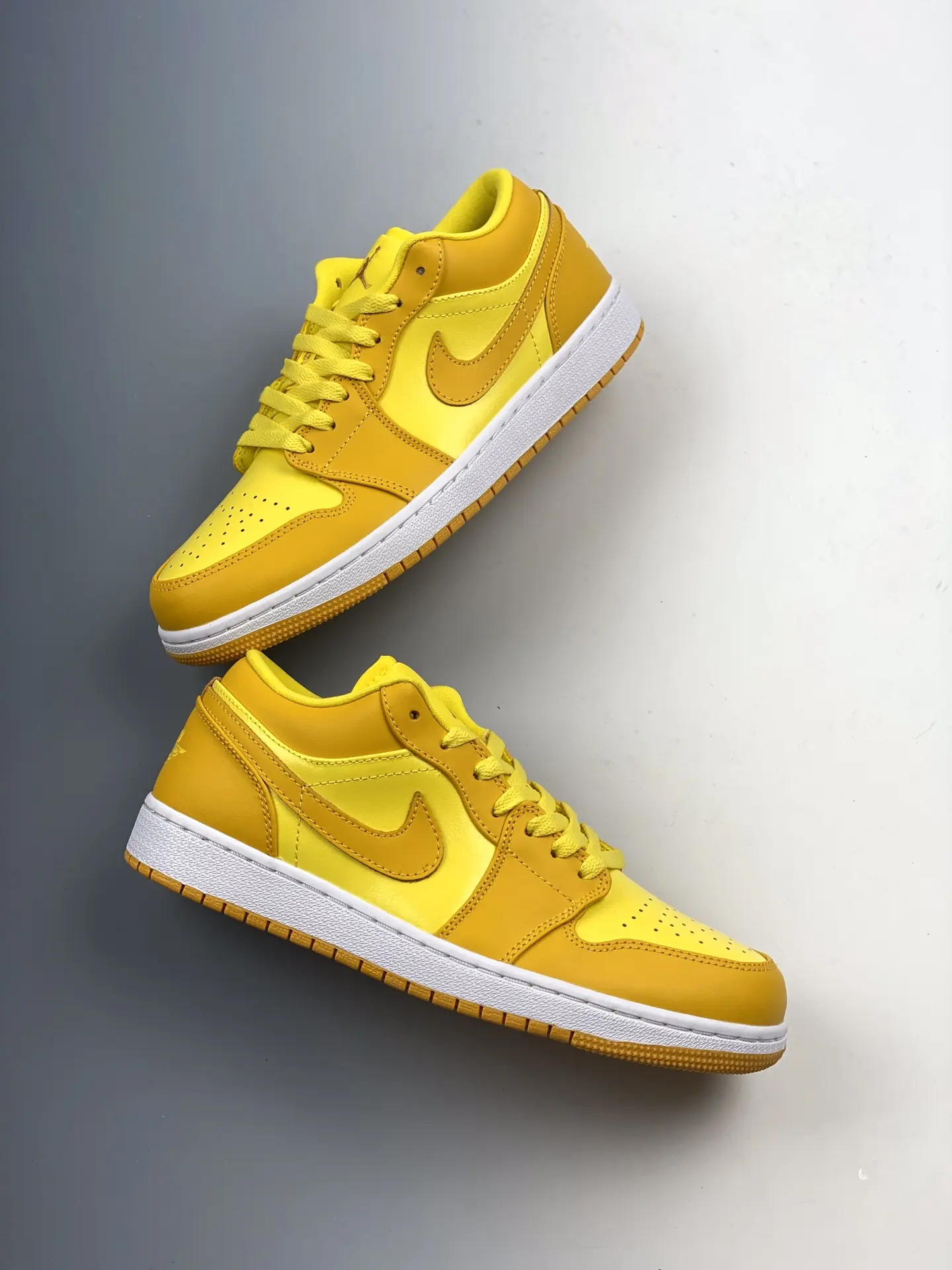 Air Jordan 1 Low Yellow Strike Replica: A Comprehensive Review | YtaYta