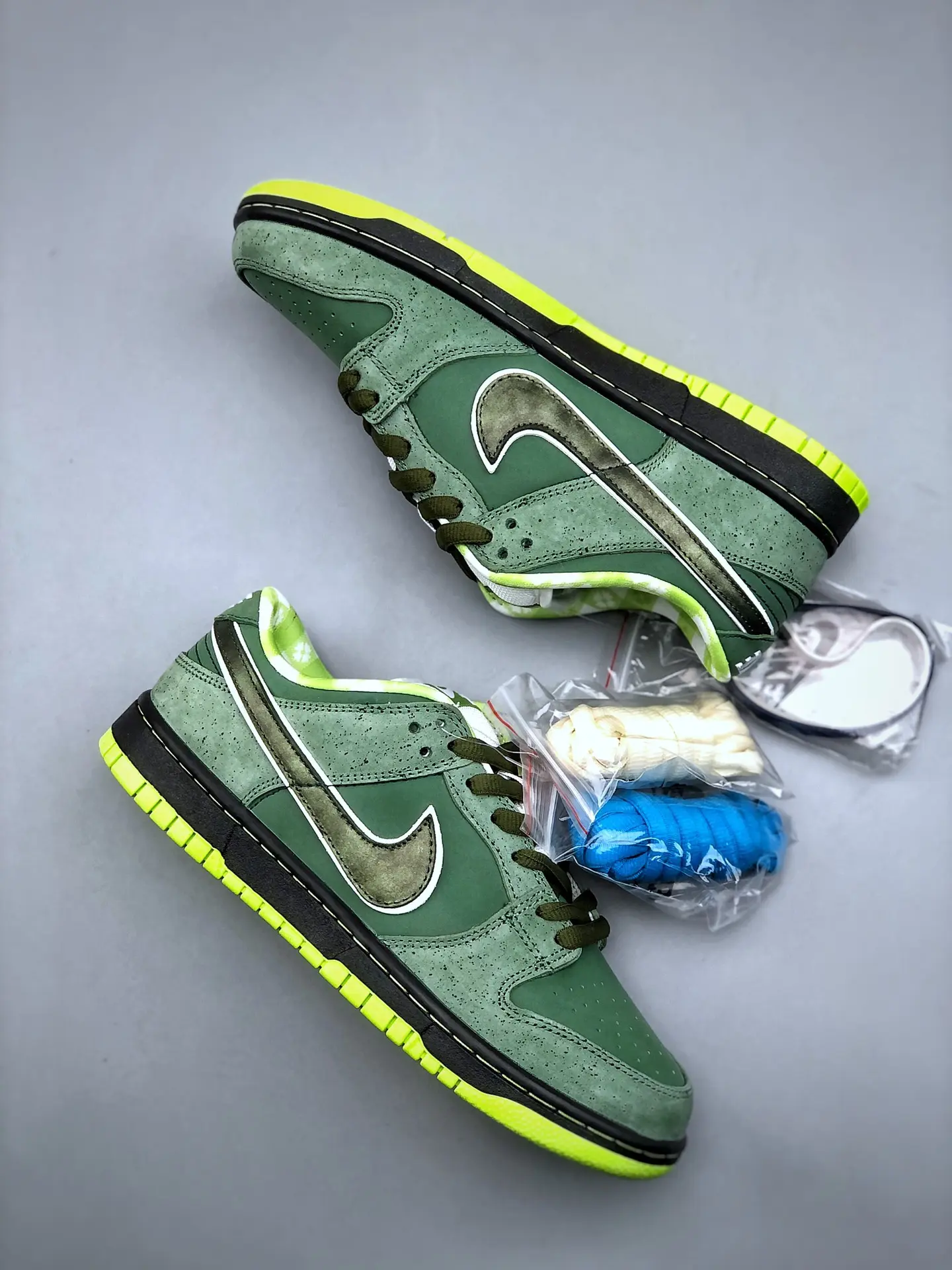 Replica Nike SB Dunk Low x Concepts Green Lobster Review | YtaYta