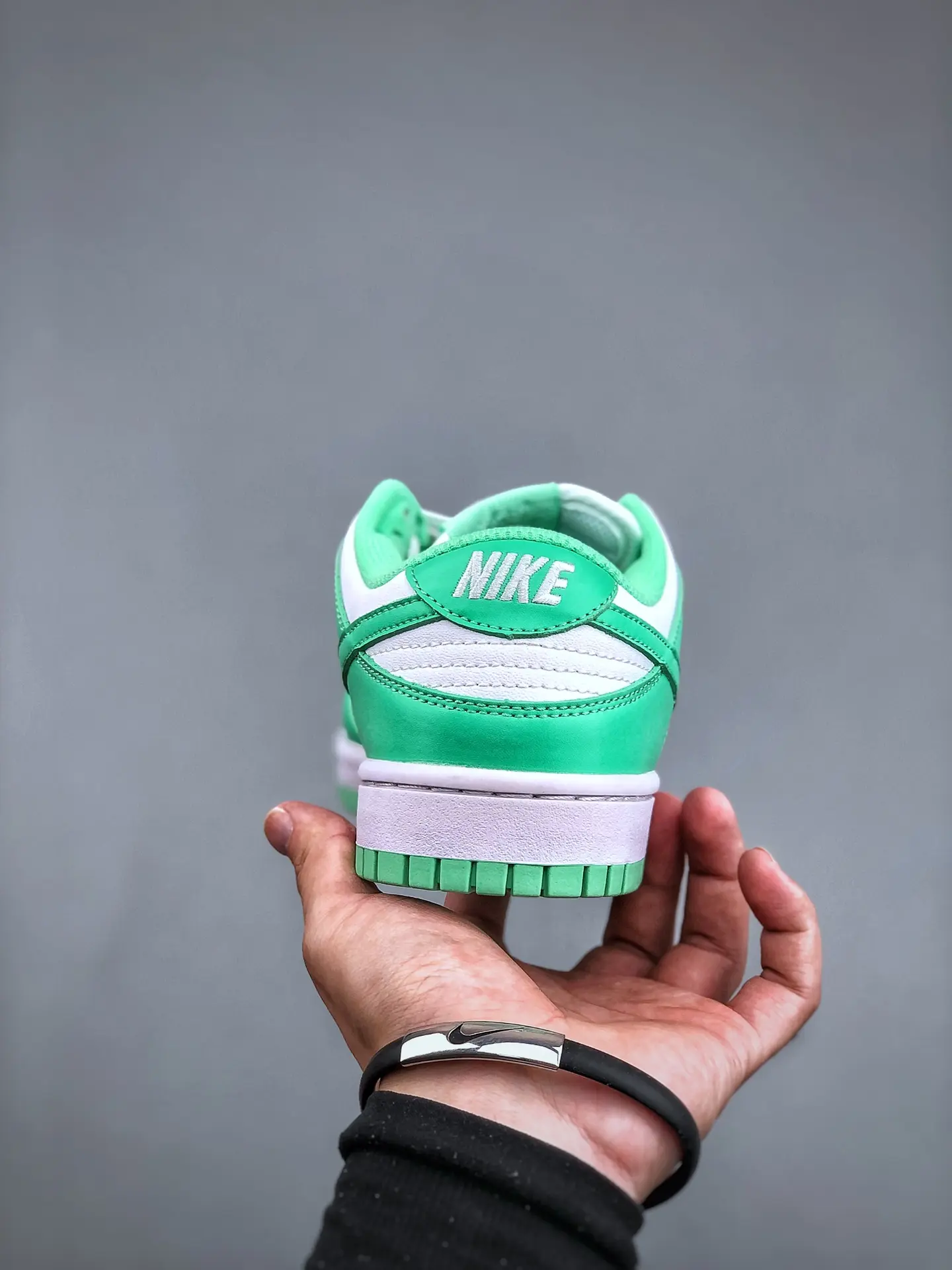 Ultimate Guide to Nike Dunk Low 'Green Glow' Replica Sneakers for Women | YtaYta