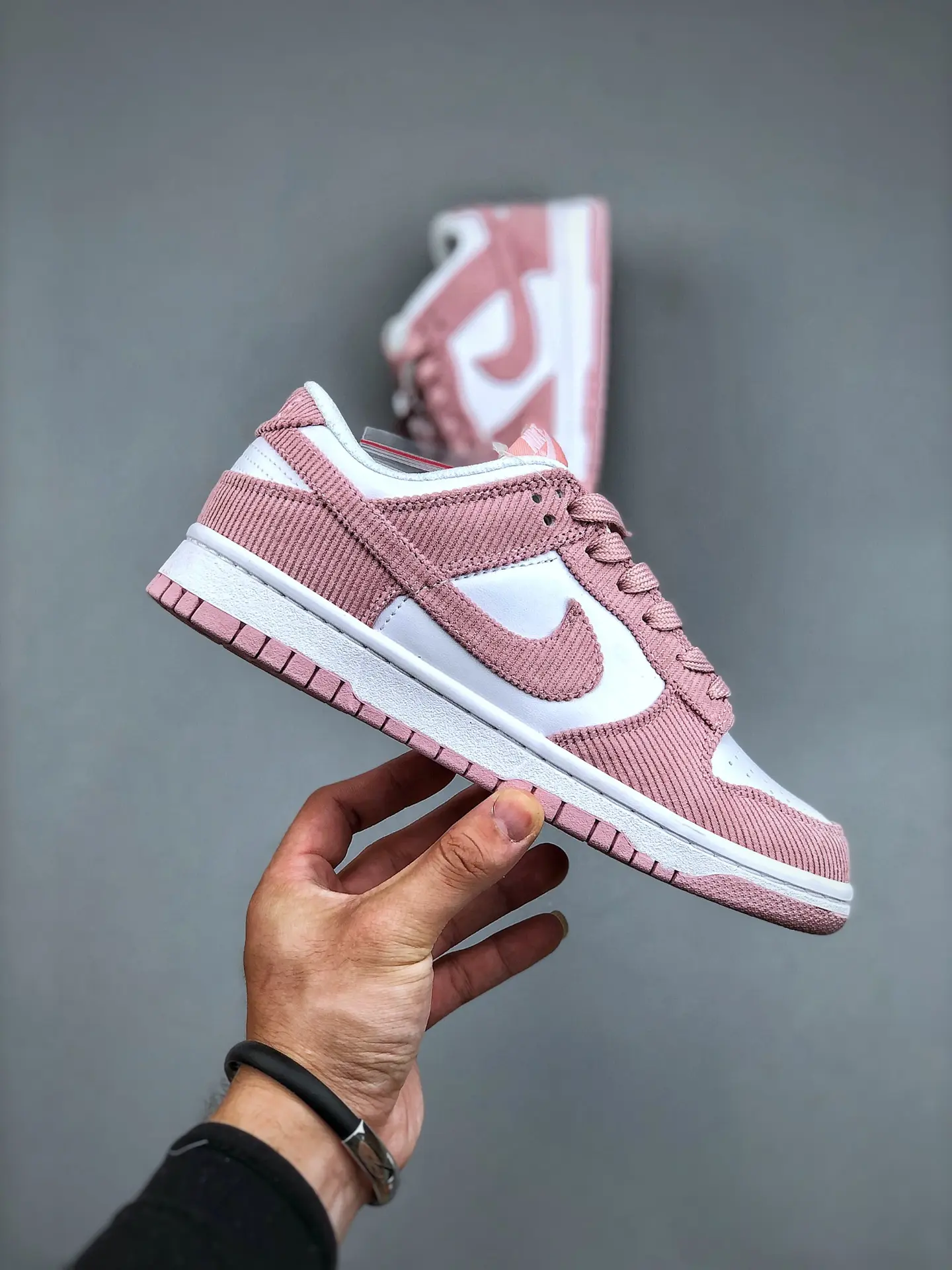 Replica Nike Dunk Low GS 'Pink Velvet': A Comprehensive Review | YtaYta