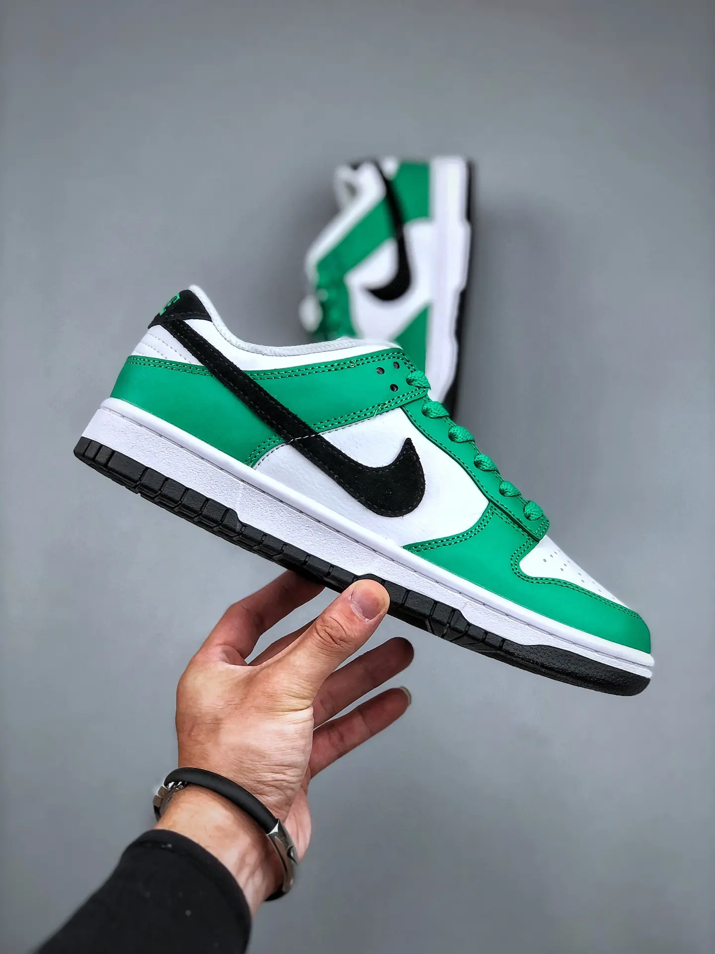 Nike Dunk Low 'Stadium Green' Replica Sneaker Review: Stylish and Affordable | YtaYta