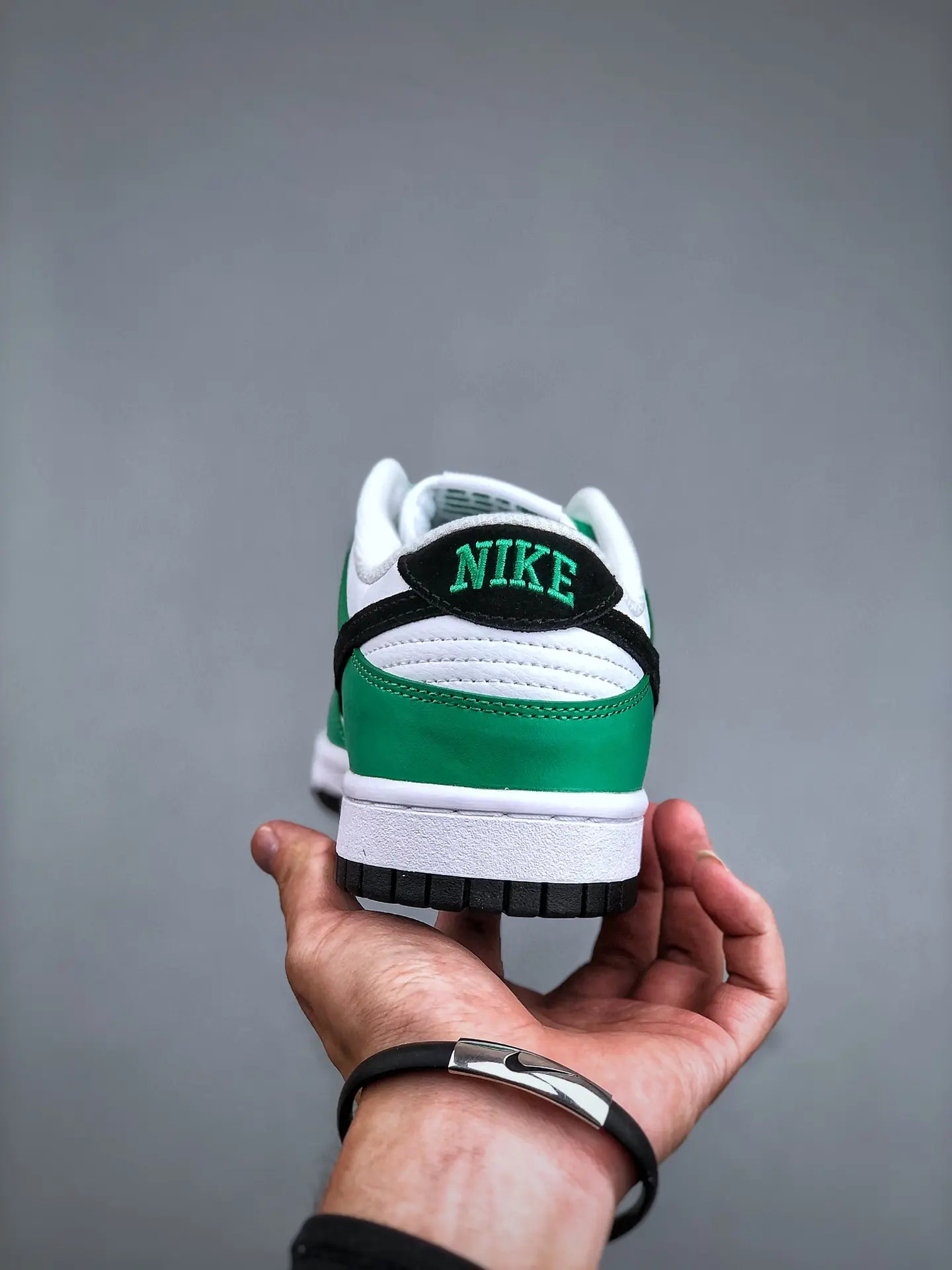 Nike Dunk Low 'Stadium Green' Replica Sneaker Review: Stylish and Affordable | YtaYta