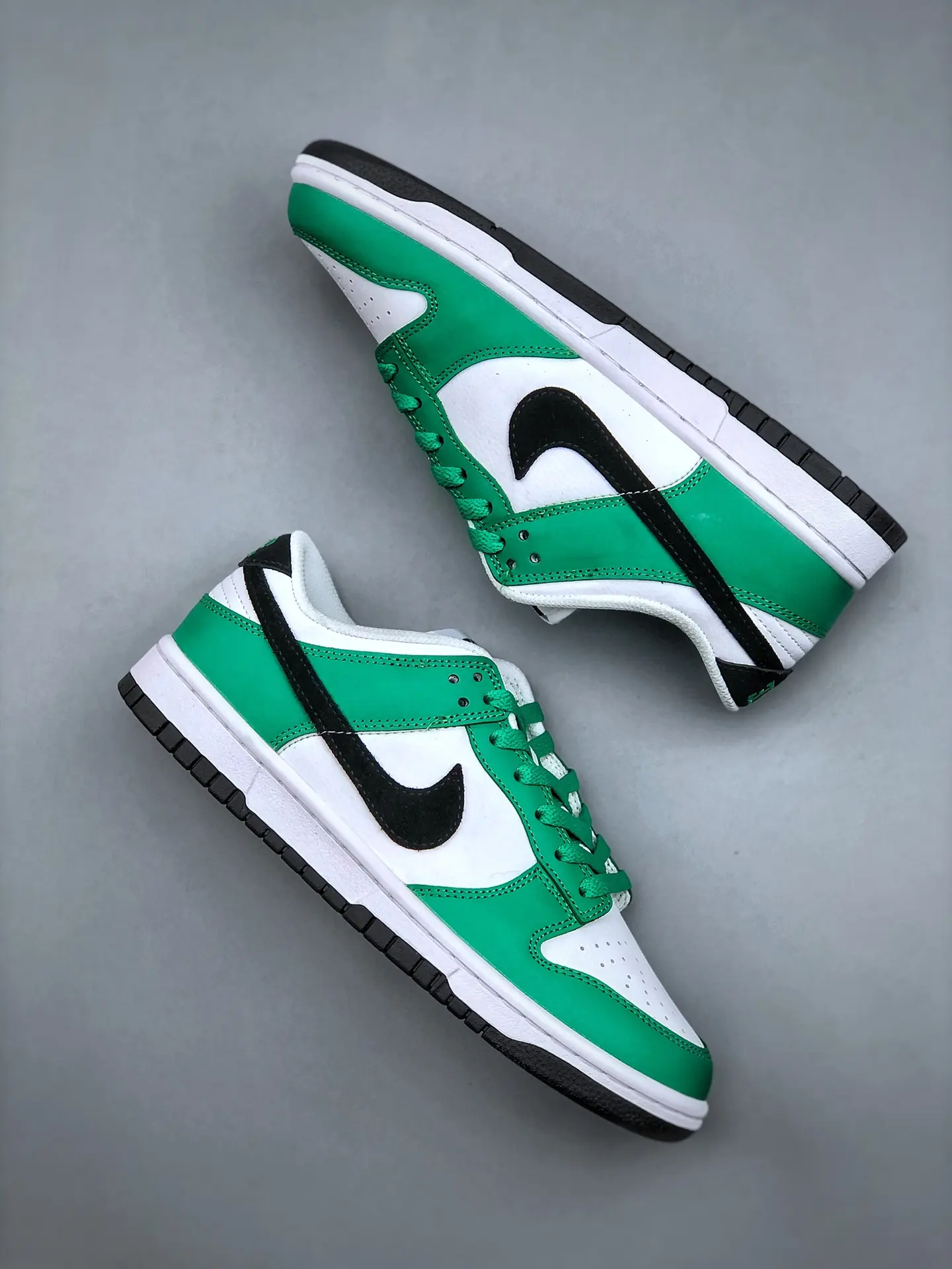 Nike Dunk Low 'Stadium Green' Replica Sneaker Review: Stylish and Affordable | YtaYta