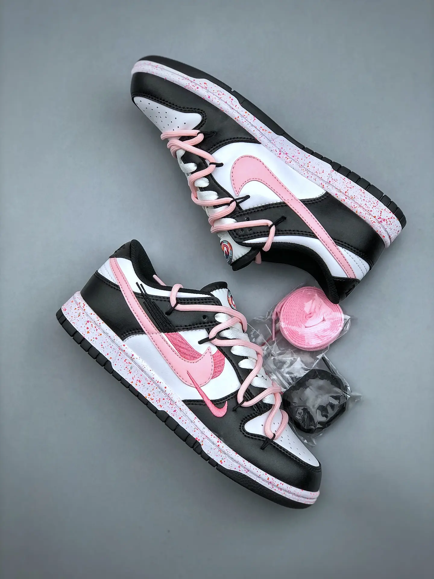 Discover the Best Replica Nike Women's Sneakers in Stunning Pink Hues | YtaYta