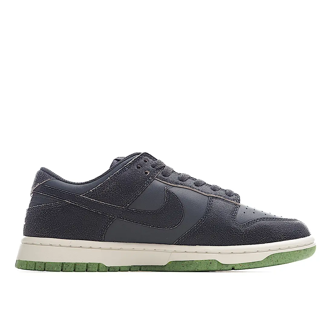 Spooky Style: Replica Nike Dunk Low Retro PRM 'Halloween - Cauldron' | YtaYta