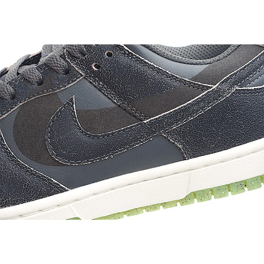 Spooky Style: Replica Nike Dunk Low Retro PRM 'Halloween - Cauldron' | YtaYta