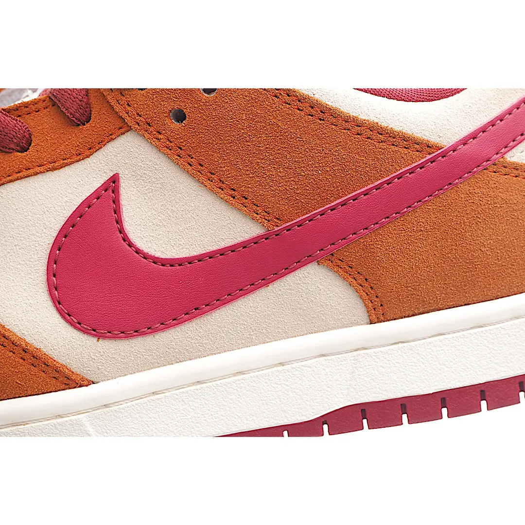 Nike SB Dunk Low Pro Dark Russet Cedar Summit White Replica Review | YtaYta