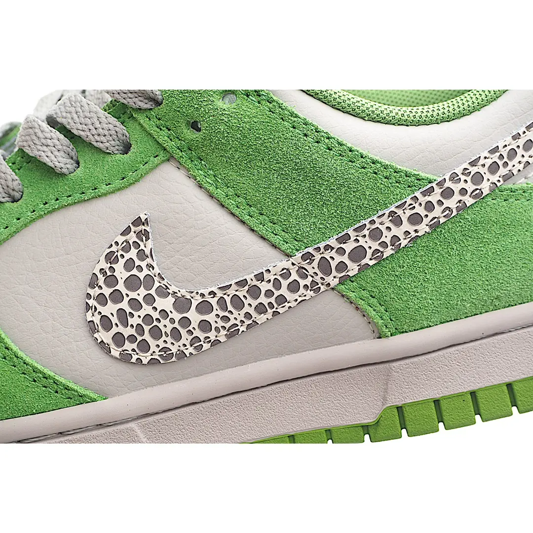 Nike SB Dunk Low 'Safari Swoosh - Chlorophyll' Replica Review | YtaYta