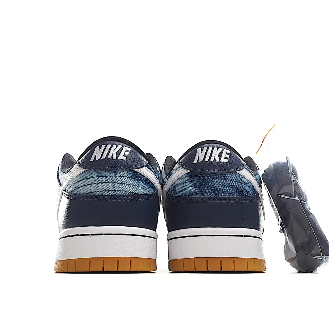 Nike SB Dunk Low Premium 'Fast Times' - Replica vs. Authentic | YtaYta