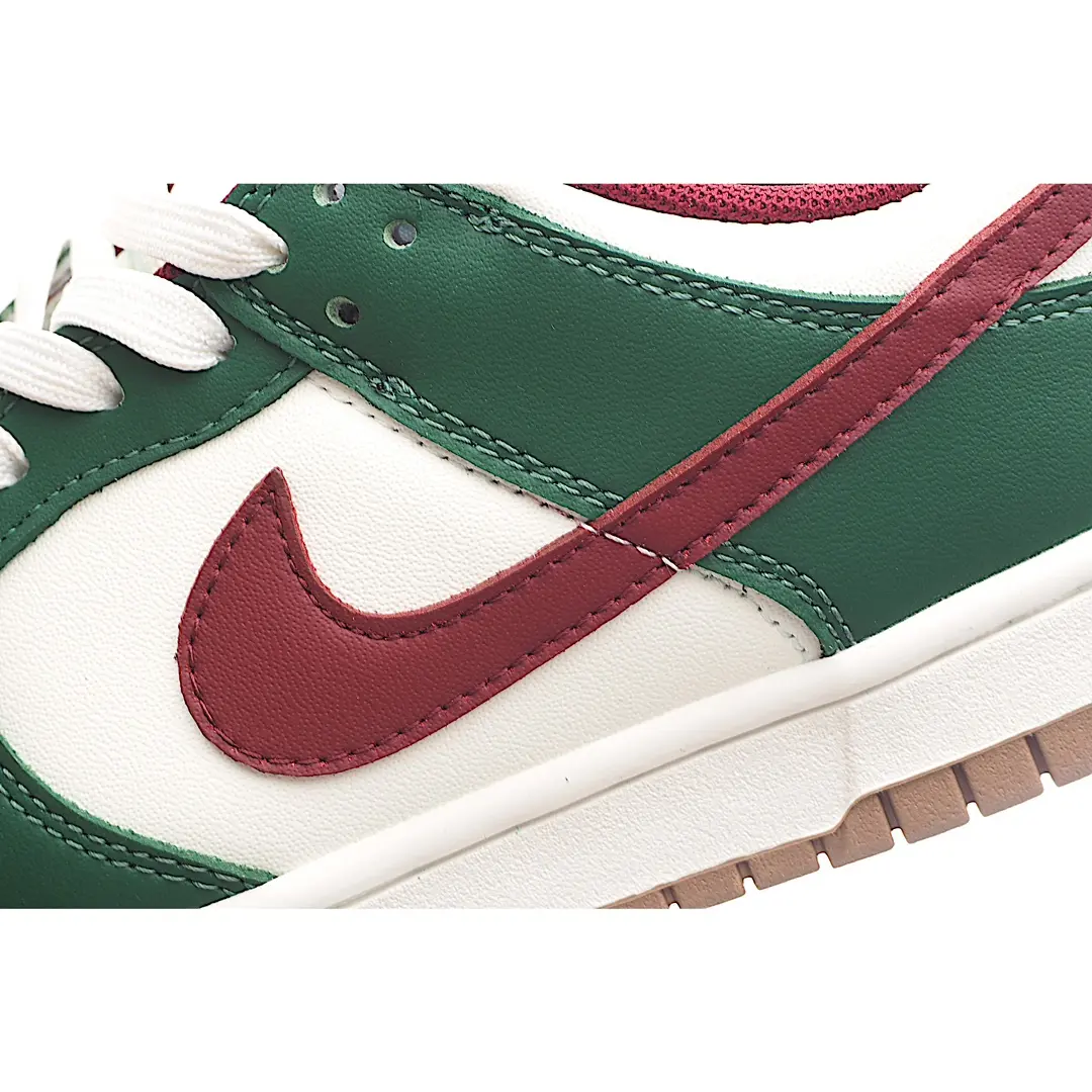 Nike Dunk Low Retro 'Gorge Green/Team Red' Replica Review | YtaYta