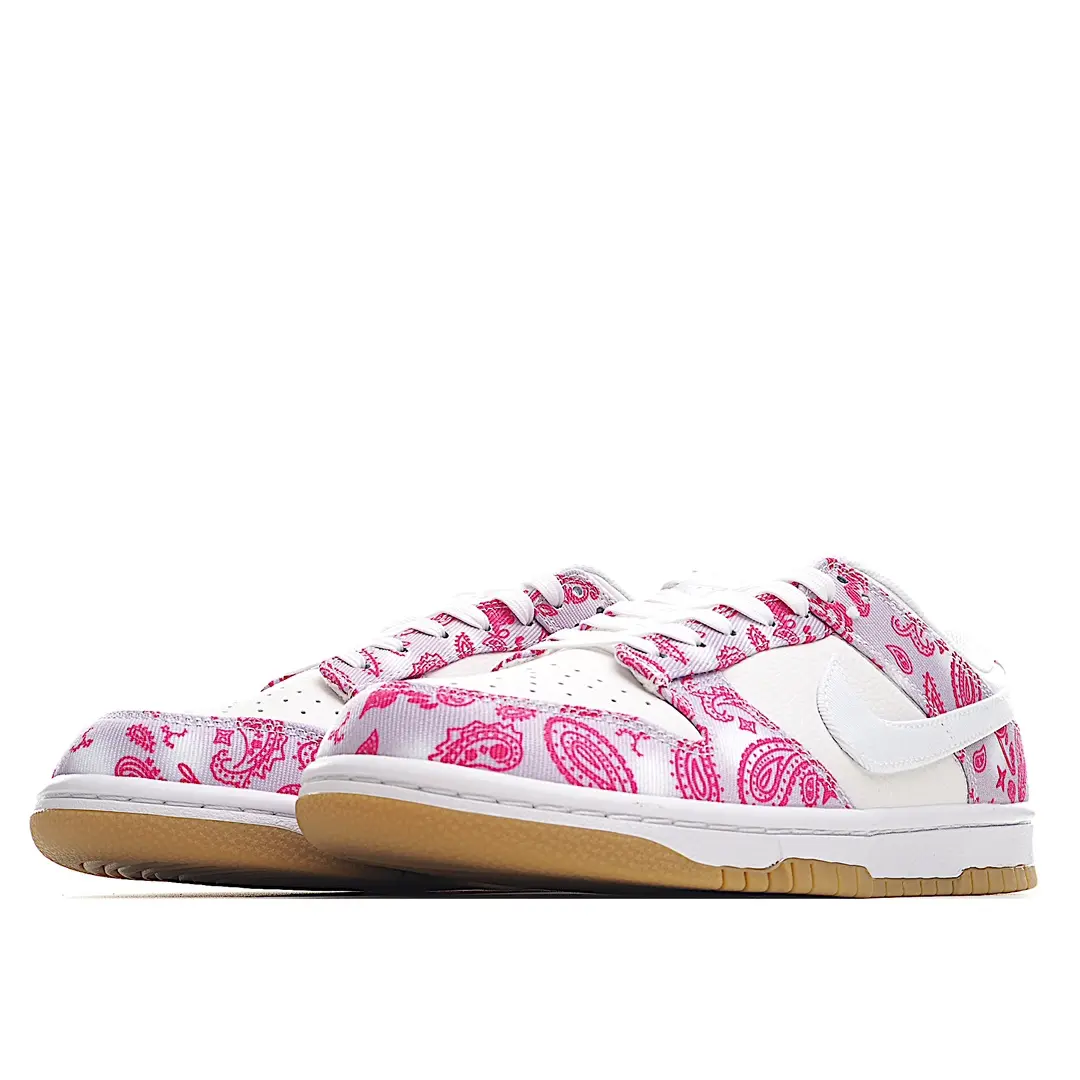 Trendy Pink Paisley Nike SB Dunk Low Replica: A Detailed Review | YtaYta