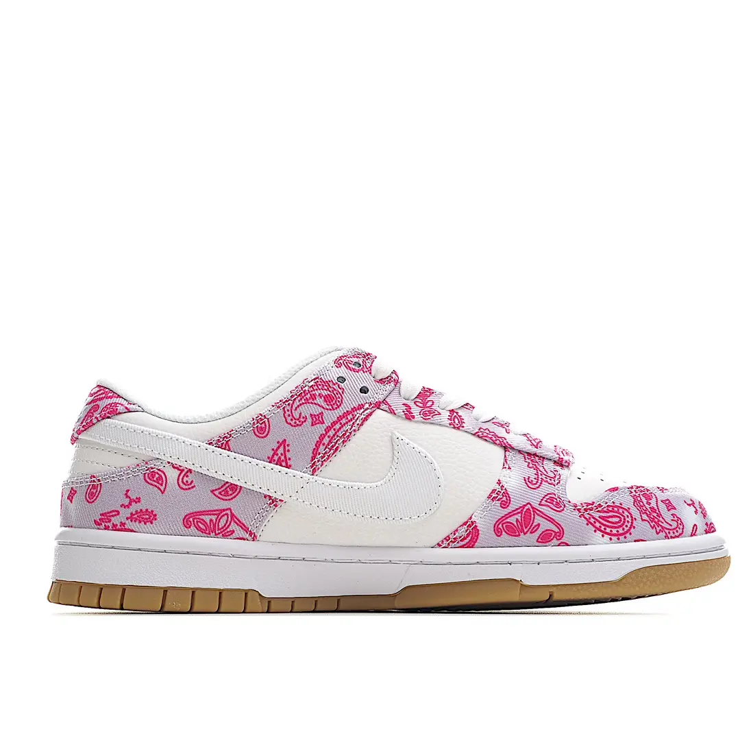 Trendy Pink Paisley Nike SB Dunk Low Replica: A Detailed Review | YtaYta