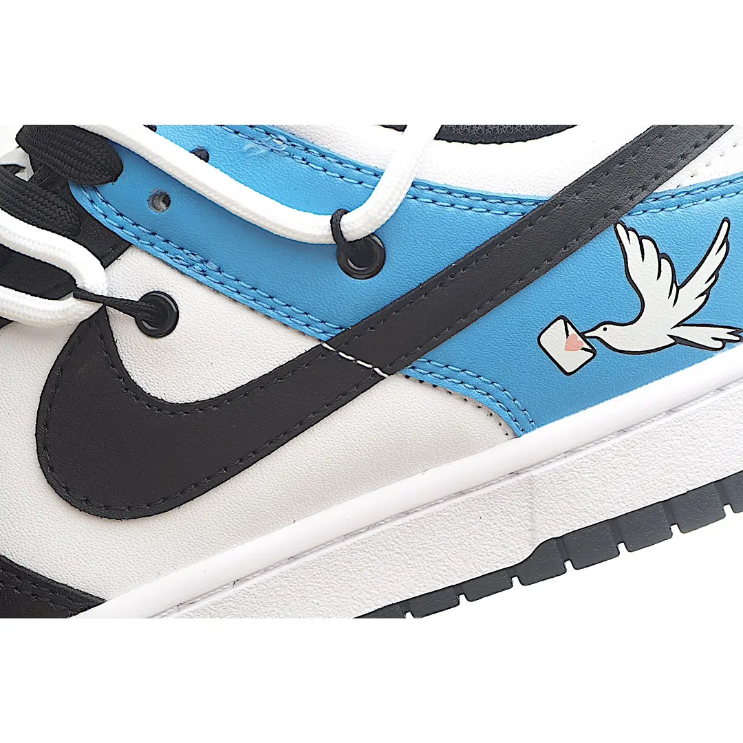 The Replica Nike SB Dunk Low Retro White Black University Blue: A Comprehensive Review | YtaYta