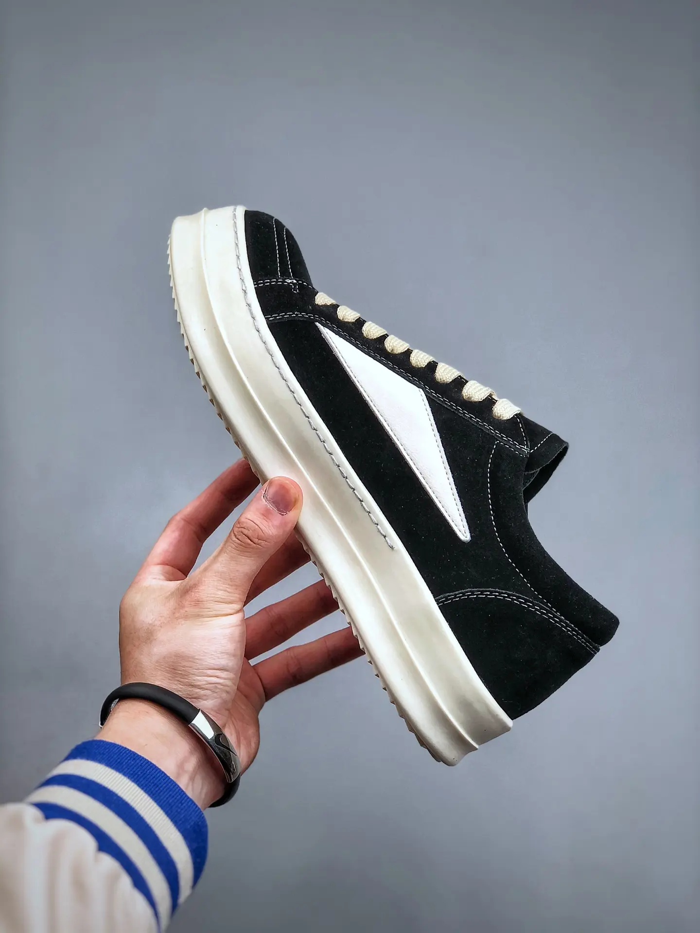 Rick Owens Strobe Vintage Low Black Suede: A Modern Classic | YtaYta