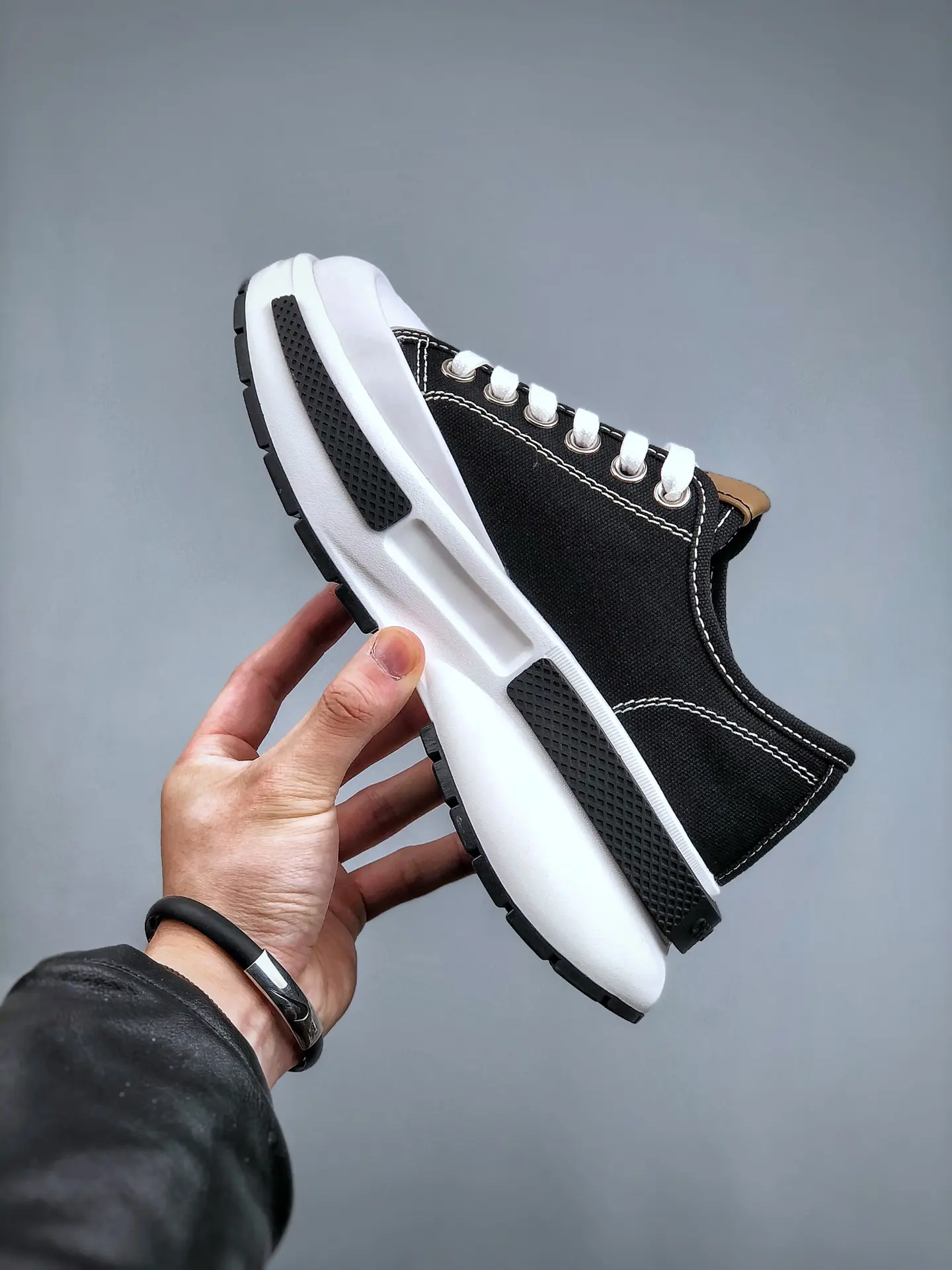 CHANEL Casual Style Unisex Plain Low-Top Sneakers – A Comprehensive Review | YtaYta