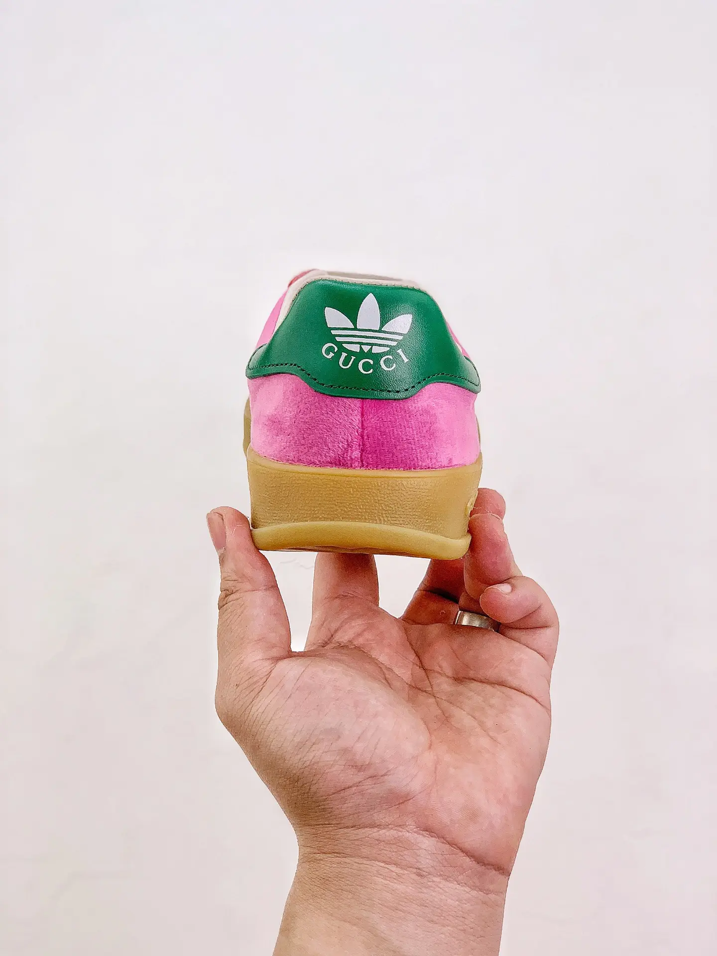 Unboxing the Luxurious Gucci x Adidas Gazelle Sneakers | YtaYta