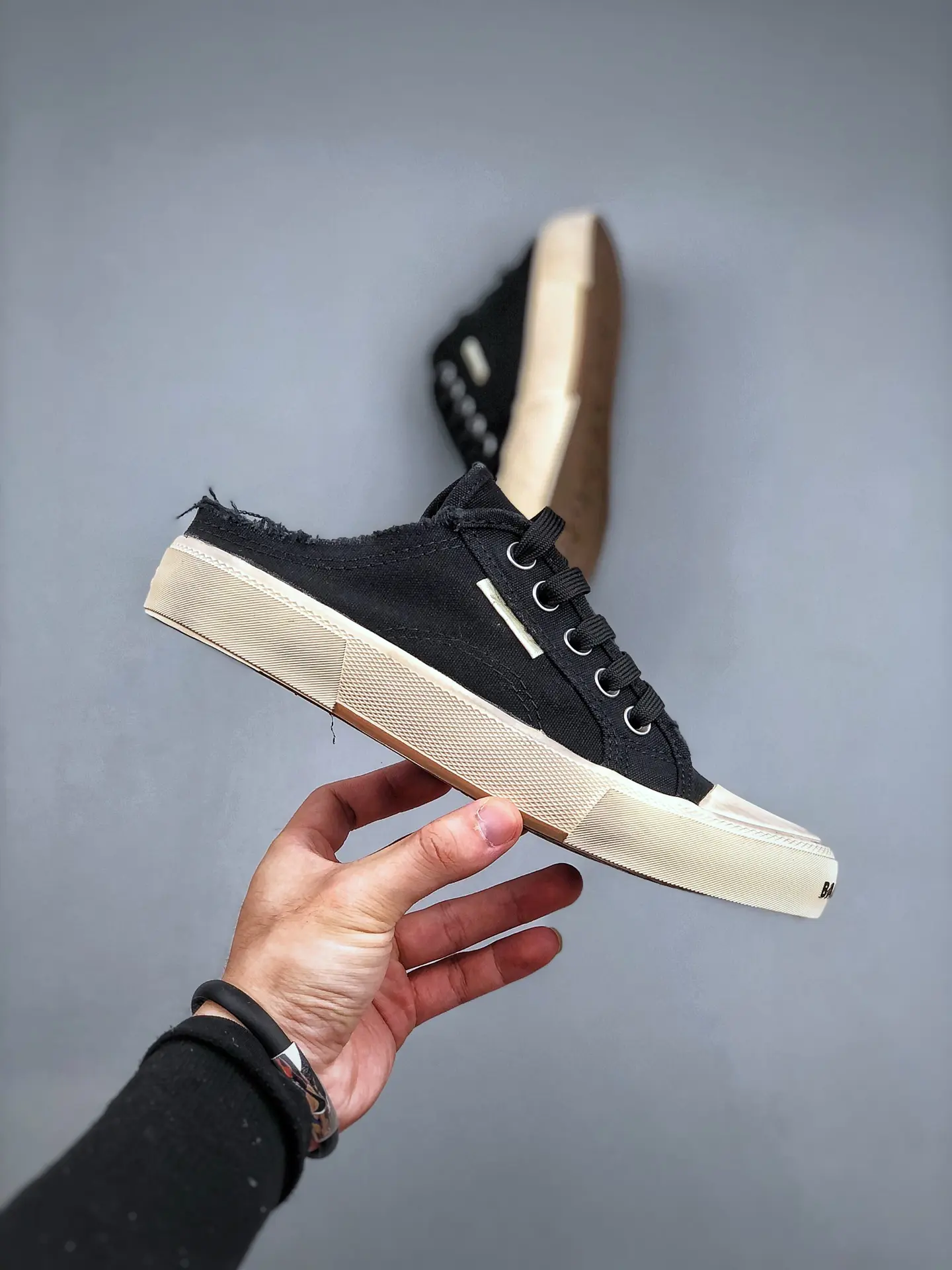 Balenciaga Paris Low Top Sneaker - Black - Women's Replica | YtaYta