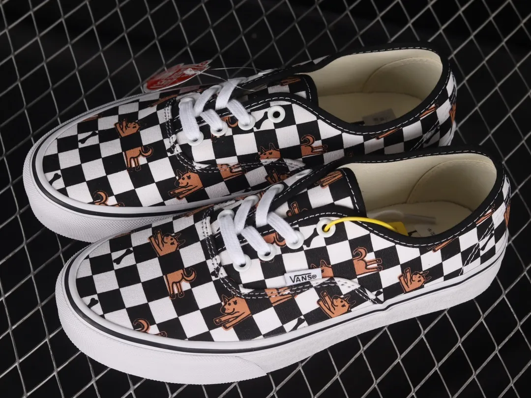 Exploring Fake Rep Replica Vans in Vibrant Designs | YtaYta