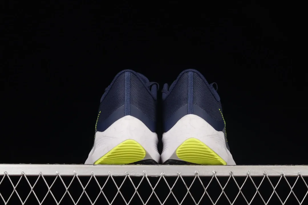 Nike Zoom Winflo 8 Men's Navy Replica: A Comprehensive Review | YtaYta