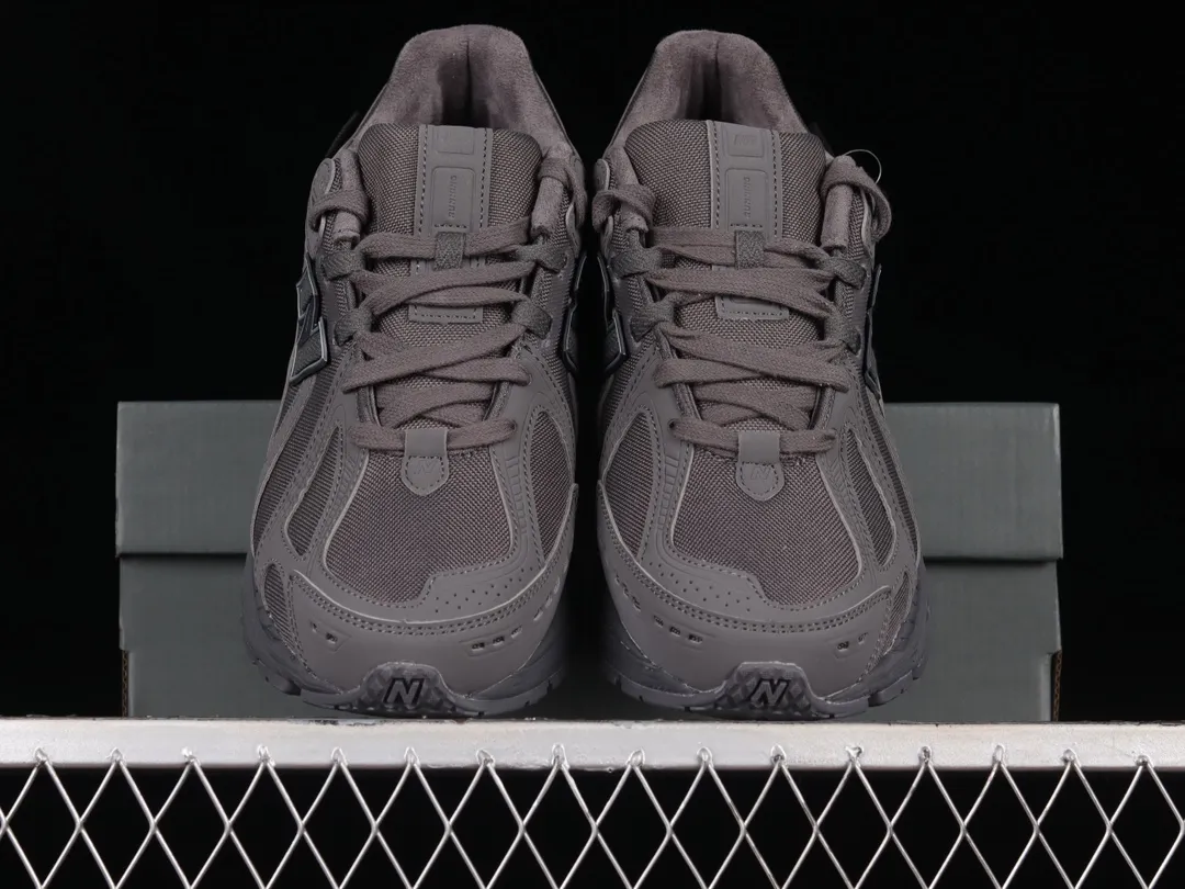 New Balance 1906R Cordura 'Magnet' Gray Replica Review: Pros, Cons, and Comparisons | YtaYta