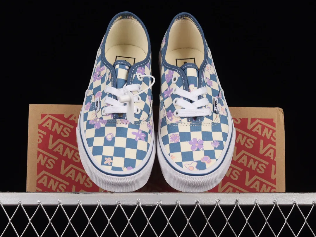 Vans Wallpaper Authentic VN0A5KS9CCG: Blue/White Replica Review | YtaYta