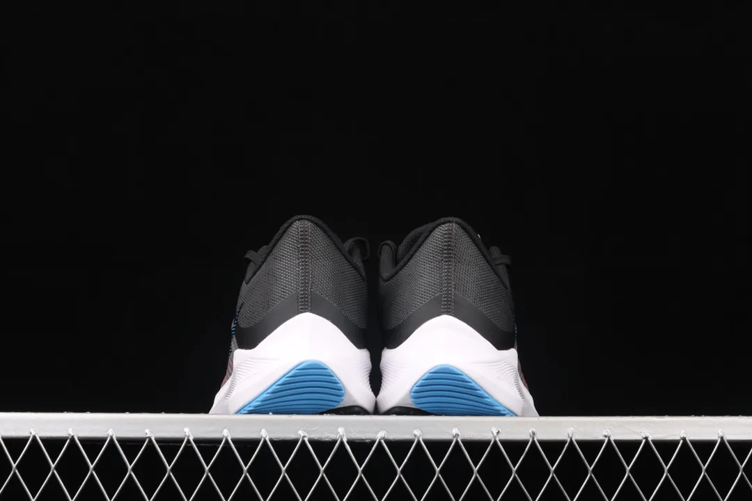 Nike Air Zoom Winflo 8 Black Blue White Replica: A Comprehensive Review | YtaYta