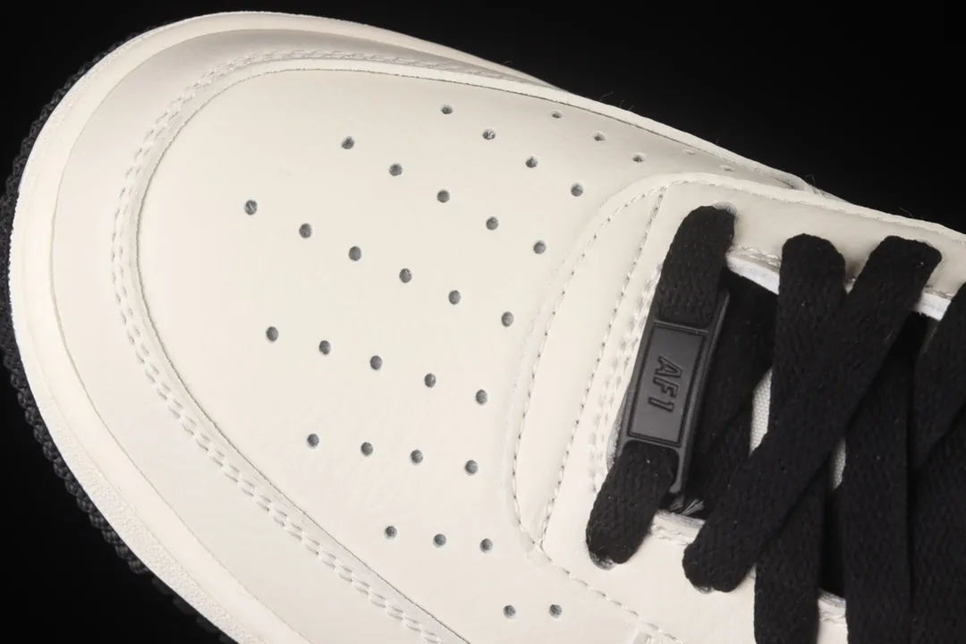 Nike Air Force 1 Low '07 White/Black Replica: A Detailed Analysis | YtaYta