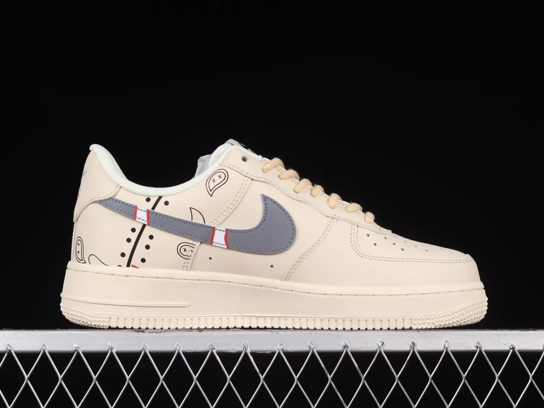 Fake Rep Replica Air Force 1 '07 Low PS5 Beige Black Grey CW2288-316: A Detailed Review | YtaYta