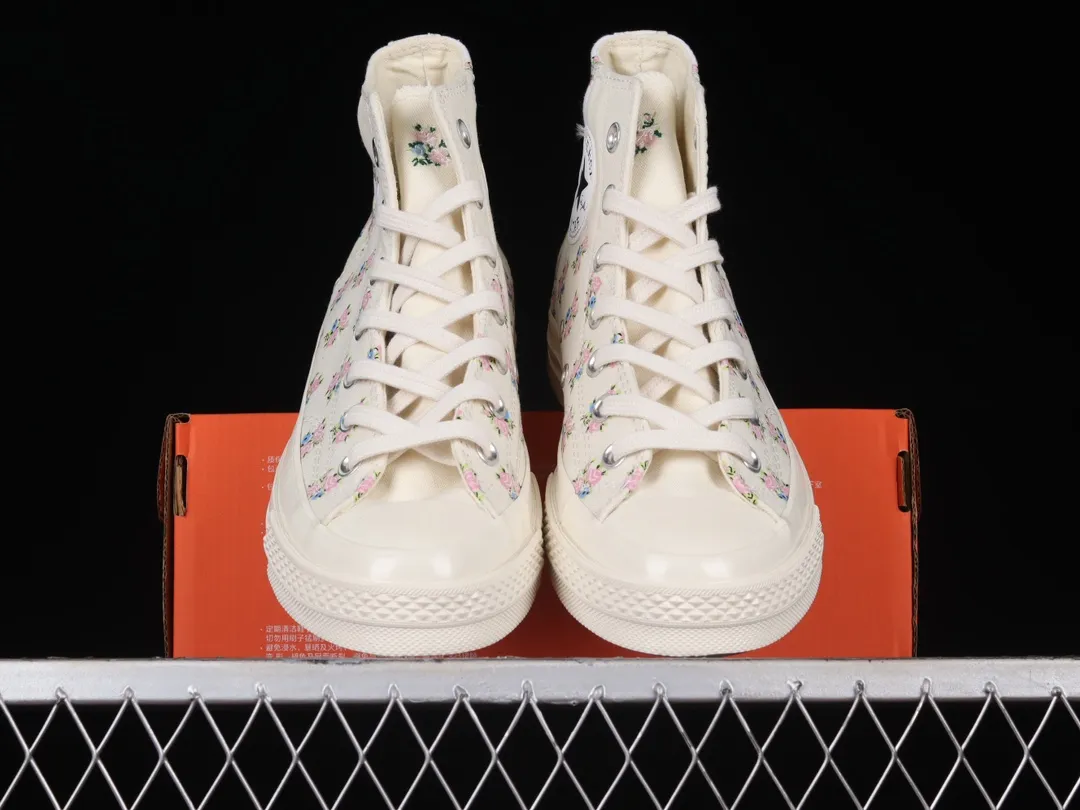 Converse Chuck 70 Patchwork Floral High-Top (Beige) Replica Review | YtaYta