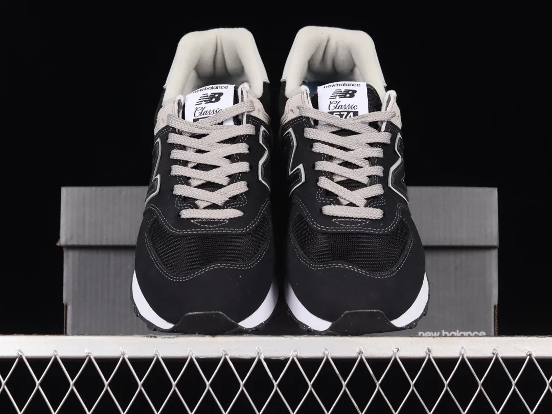 New Balance 574 Core Shoes: Black, White, and Green - A Comprehensive Replica Review | YtaYta