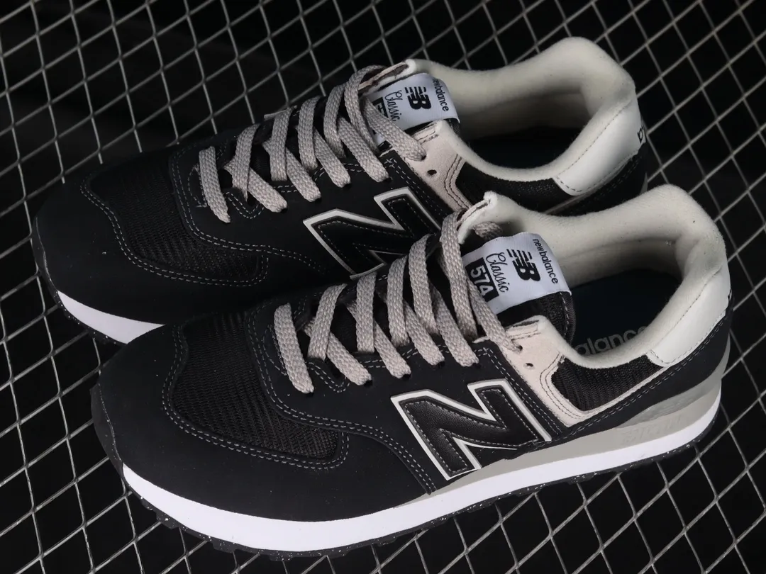 New Balance 574 Core Shoes: Black, White, and Green - A Comprehensive Replica Review | YtaYta