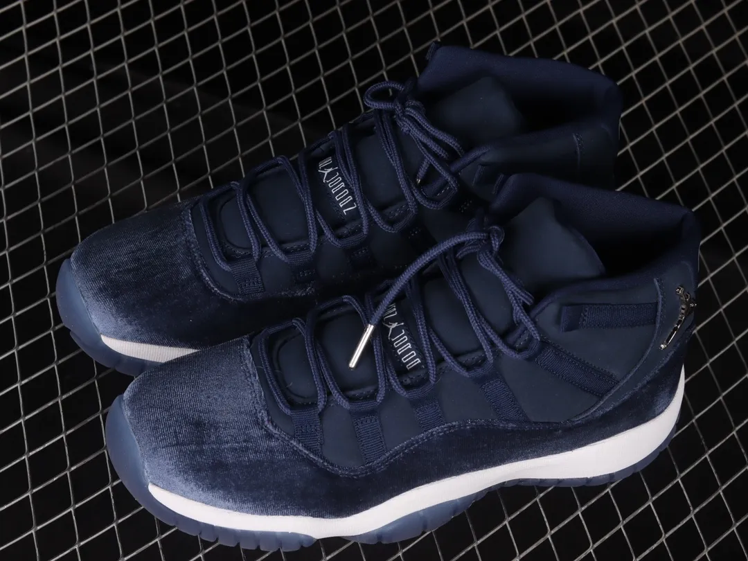 Air Jordan 11 Retro Midnight Navy Velvet: The Ultimate Replica Sneaker | YtaYta