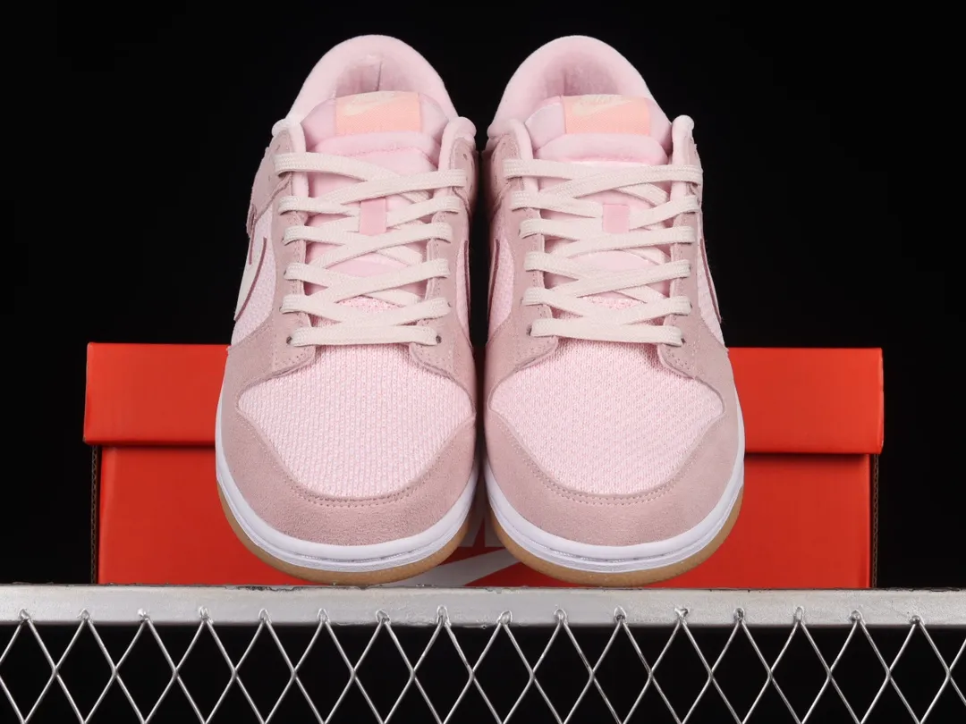 Replica Nike Dunk Low Teddy Bear - Light Soft Pink 2022: A Detailed Review | YtaYta