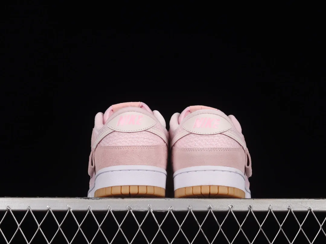 Replica Nike Dunk Low Teddy Bear - Light Soft Pink 2022: A Detailed Review | YtaYta