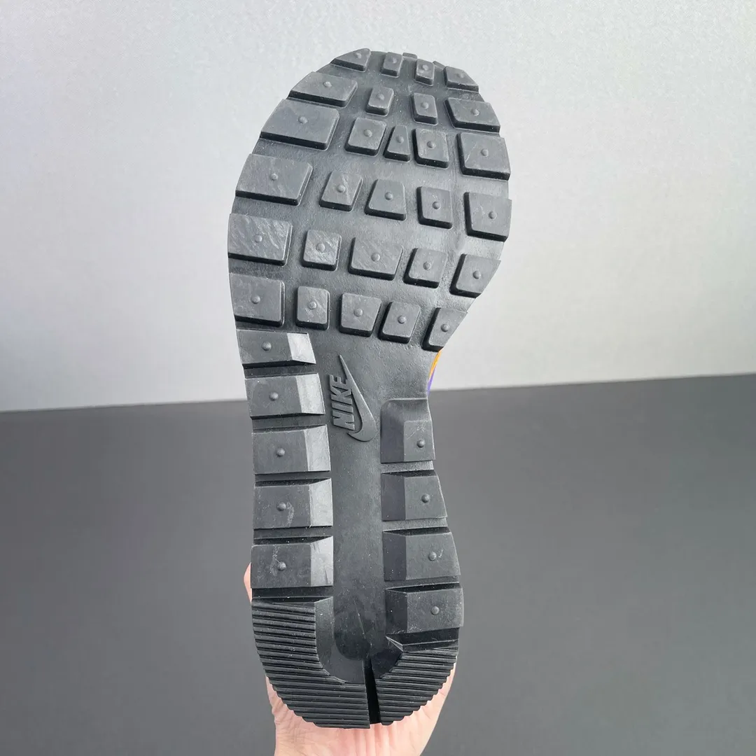 Nike VaporWaffle Sacai Dark Iris - Replica vs. Authentic | YtaYta