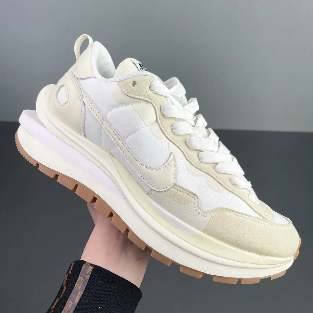 Sacai x Nike Vaporwaffle Sail Gum White DD1875-100 Replica: A Comprehensive Review | YtaYta