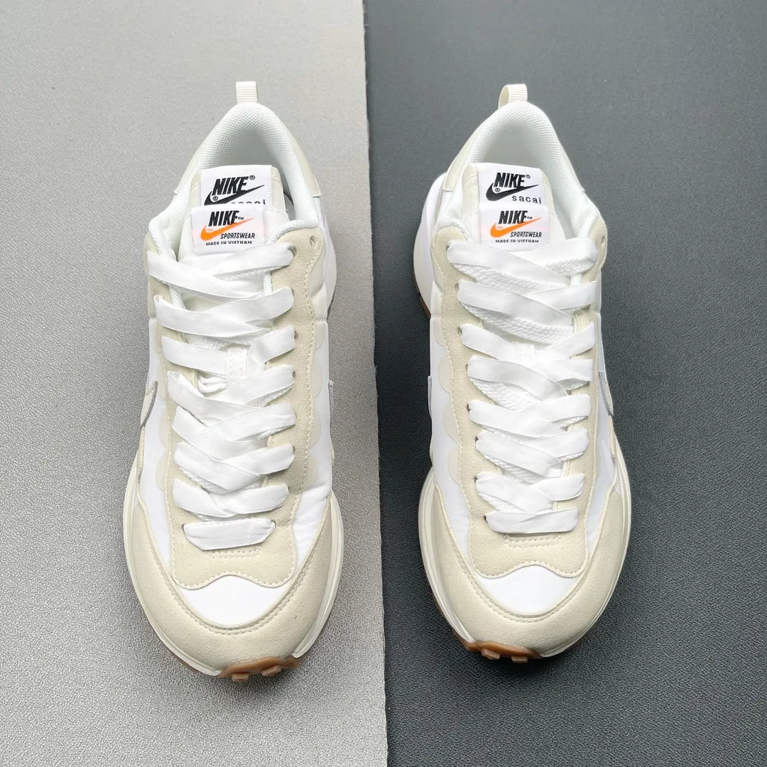 Sacai x Nike Vaporwaffle Sail Gum White DD1875-100 Replica: A Comprehensive Review | YtaYta